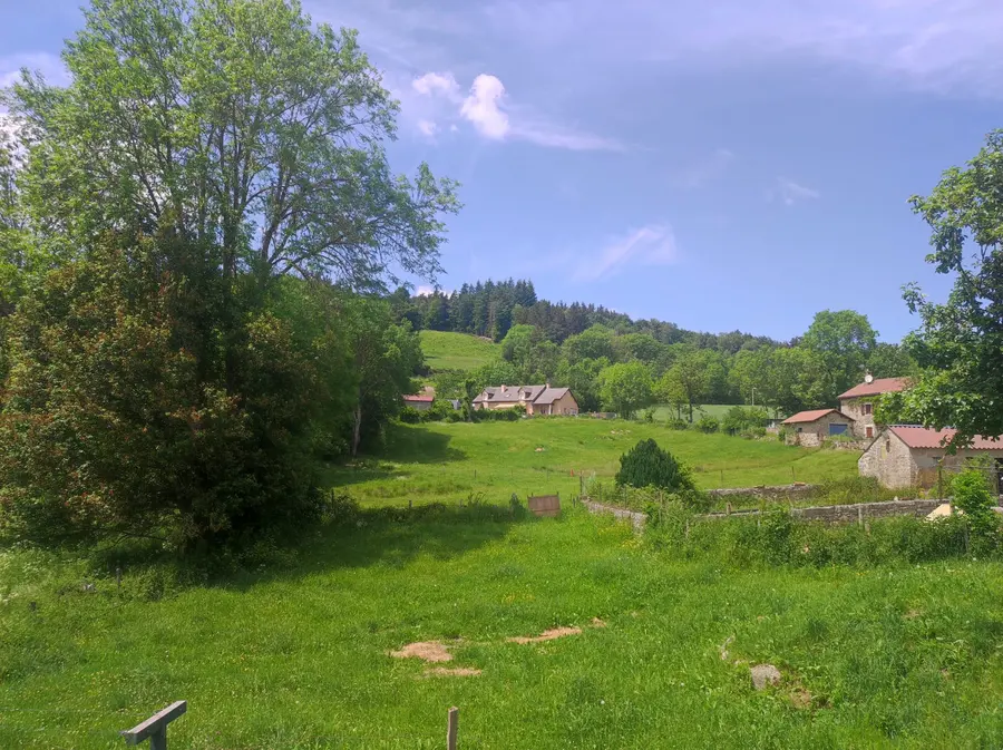 Vue depuis la seconde chambre — maison à vendre à La Vialette